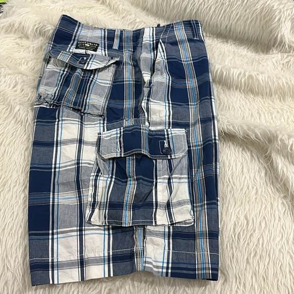Blue plaid cargo summer shorts size 34 - Picture 6 of 6